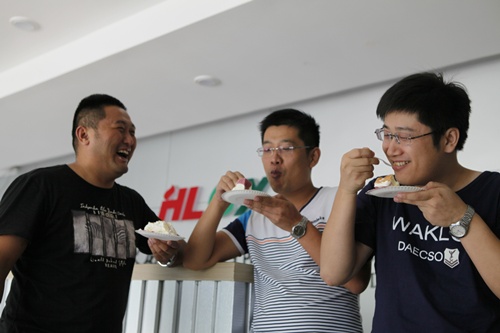 火龍項(xiàng)目部經(jīng)理